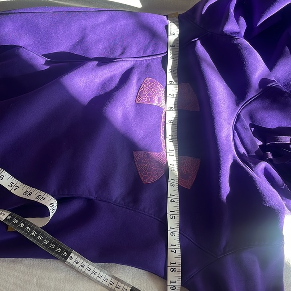 Sweatshirt - Picture 4 of 8